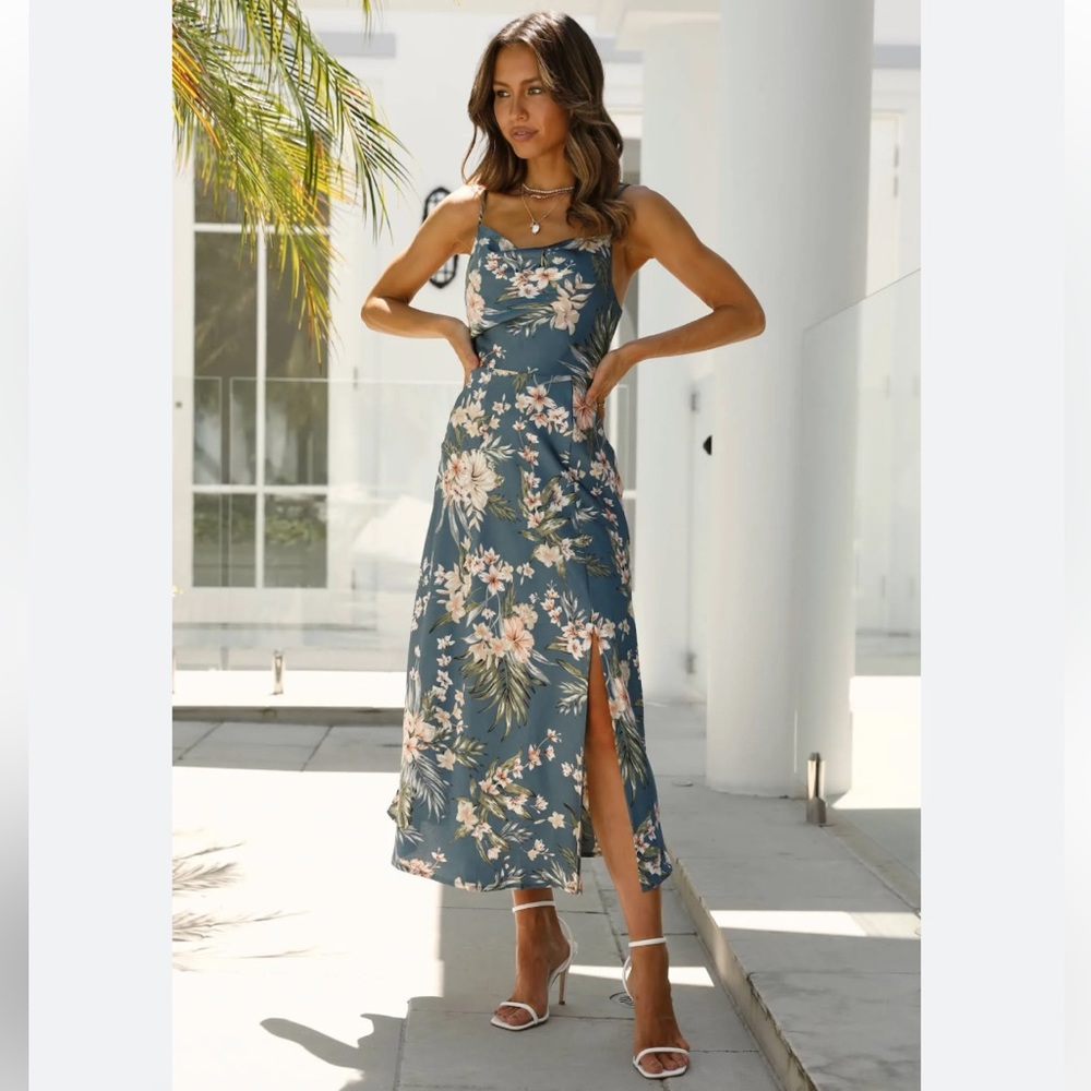 Hello Molly Heart in the Sun Midi Dress Green - L